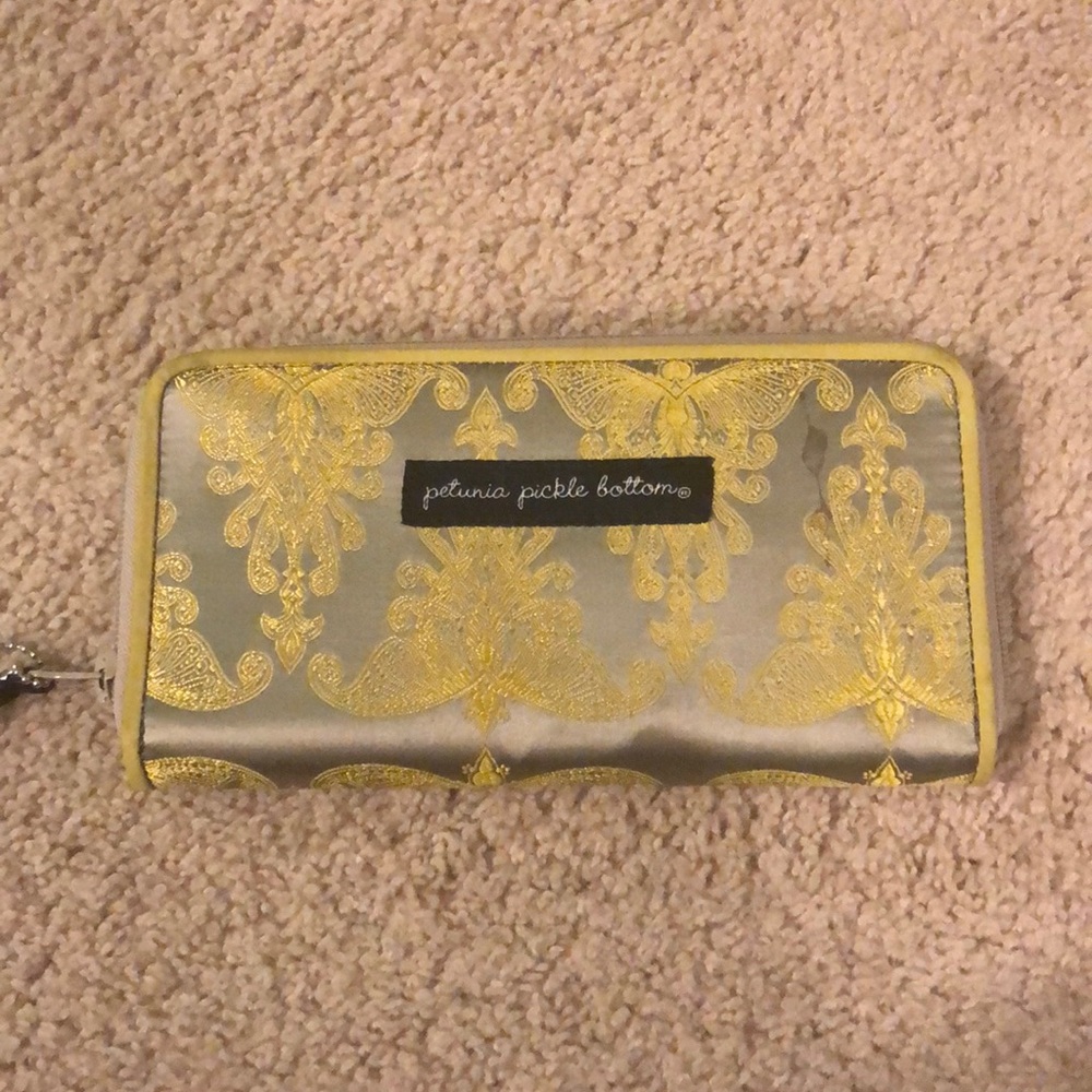 Petunia Pickle Bottom Light Olive Paisley Wallet